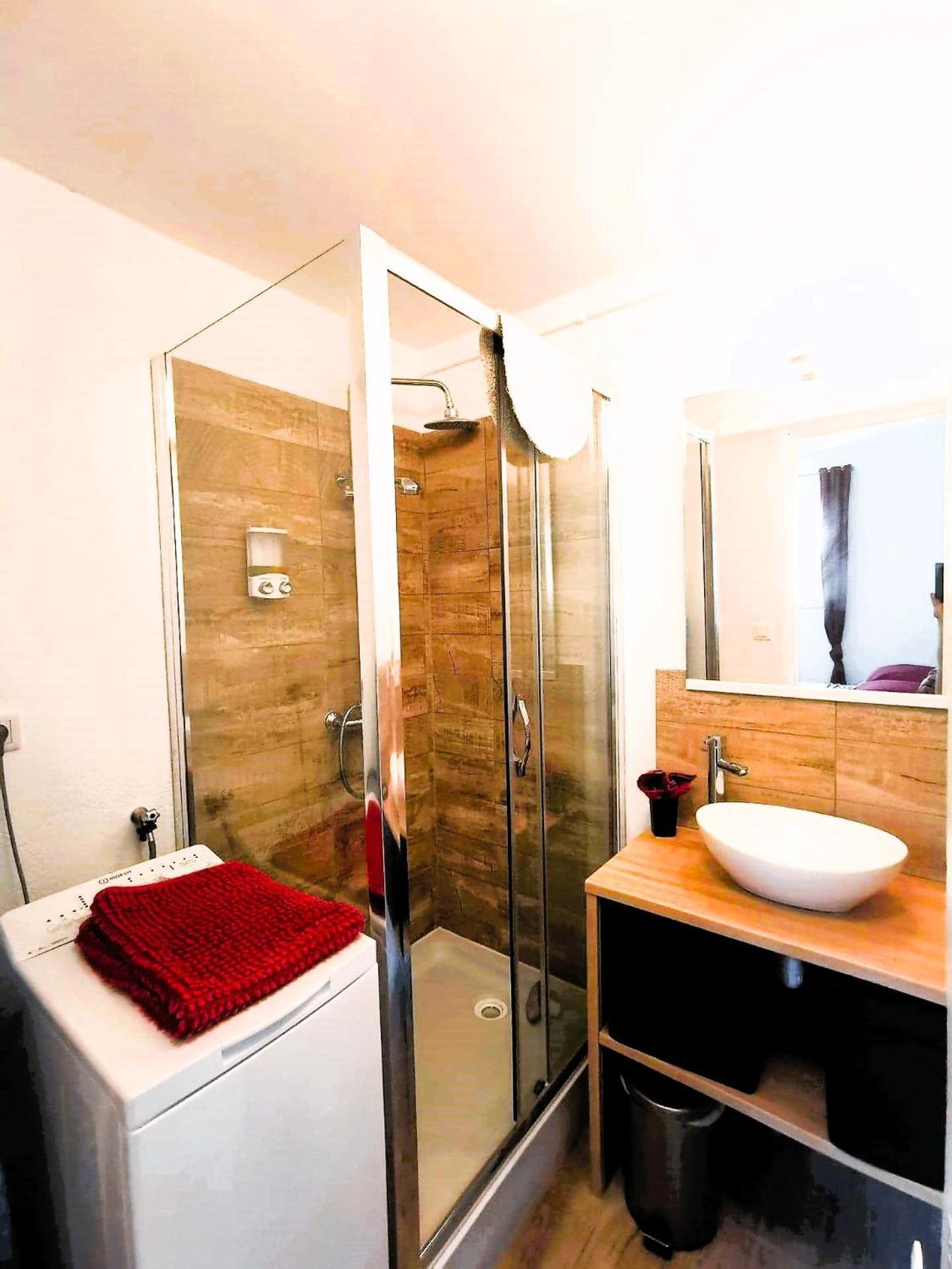 Reve D'Azur En Bord De Mer A La Nartelle Avec Piscine Dans La Residence, Terrasse, Bbq, 2 Chambres 2 Sdb Logement De 35M2 Draps Inclus Sainte-Maxime Luaran gambar